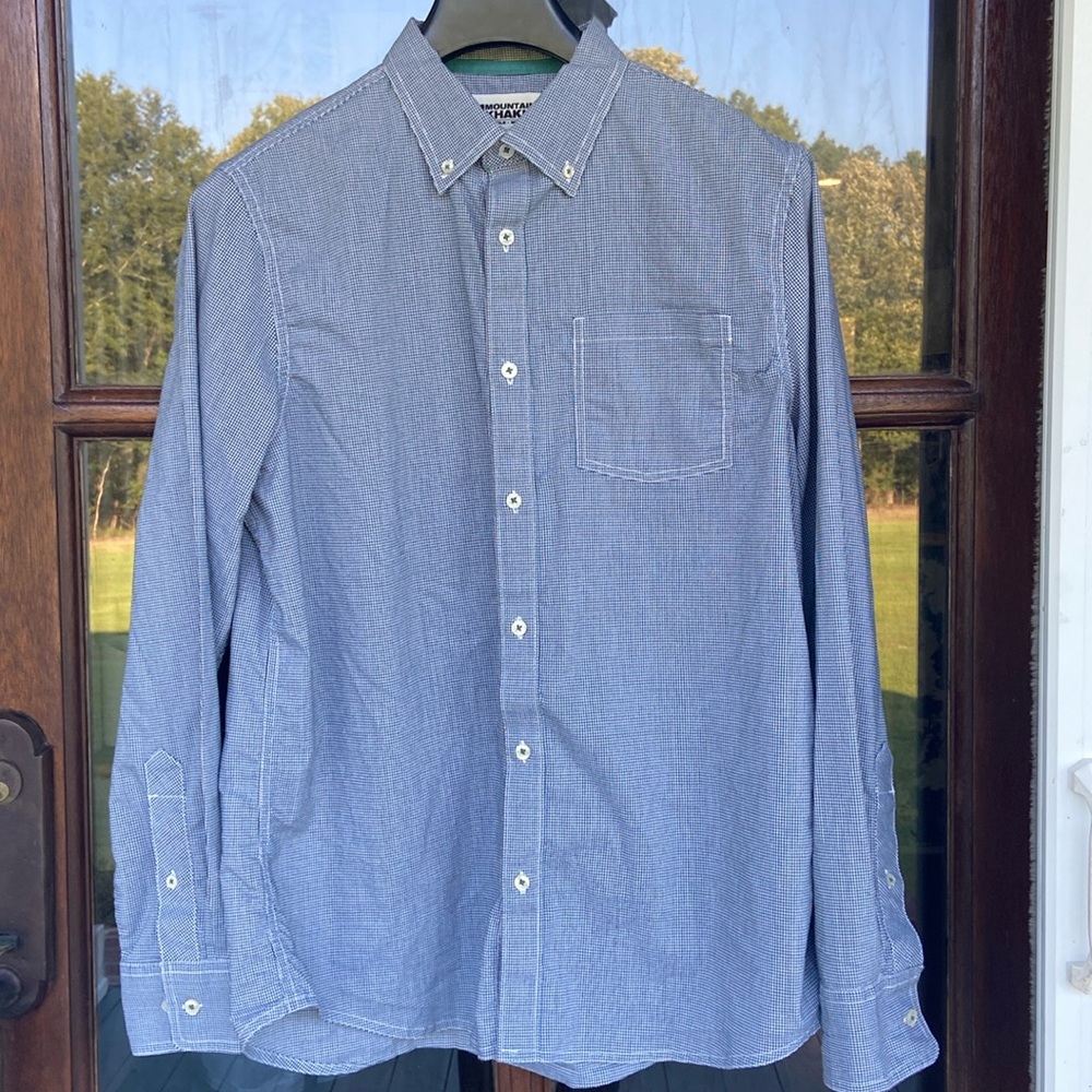Mountain Khaki checkered button down shirt.‎ Size medium